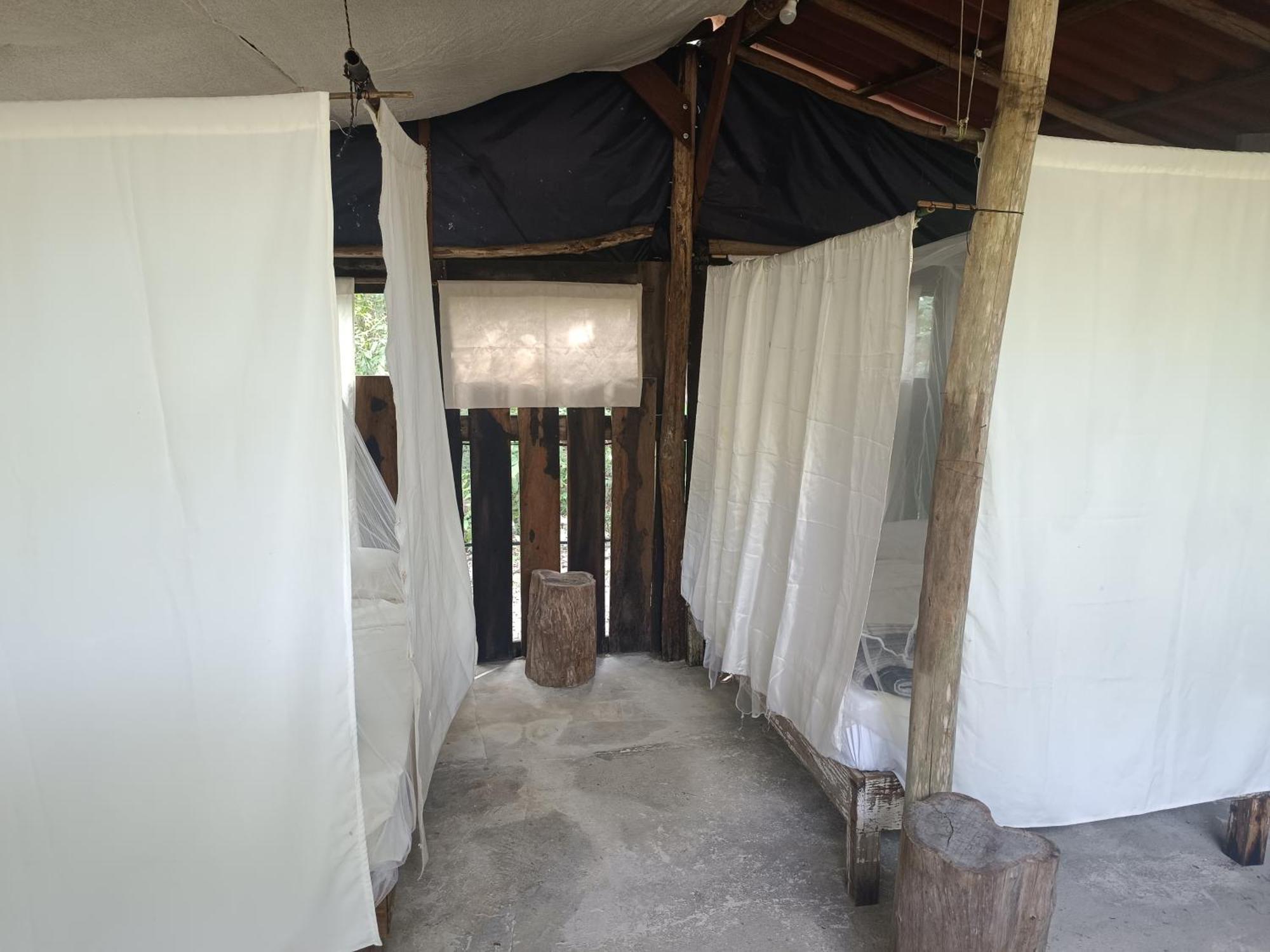 Zapote En Rancho Jaguares Jungle Retreat Acampamento *