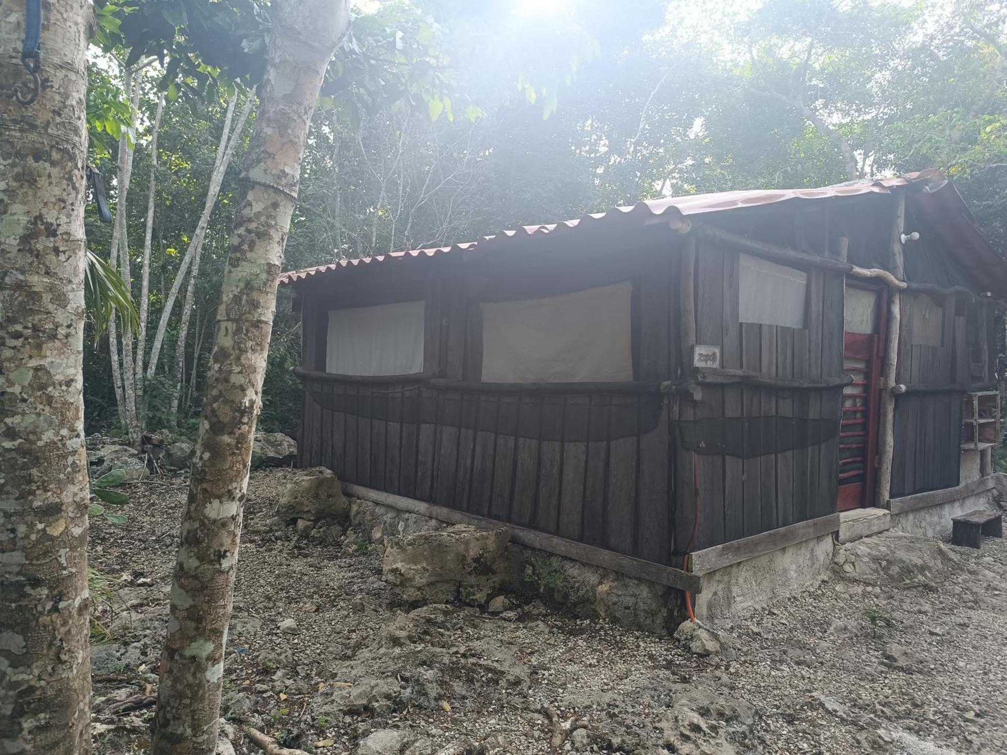 Zapote En Rancho Jaguares Jungle Retreat Acampamento *